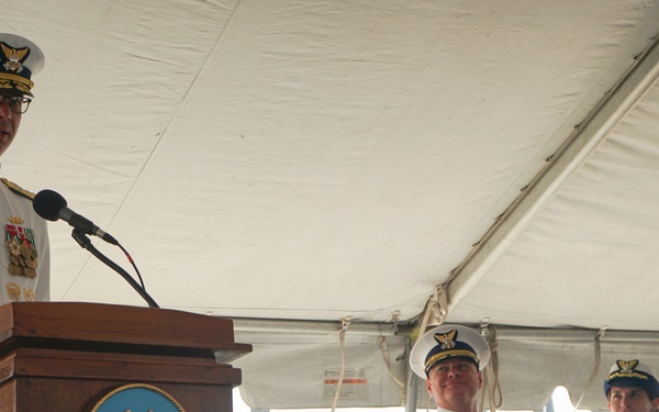 Coast Guard Cutter Stone holds change-of-command ceremony