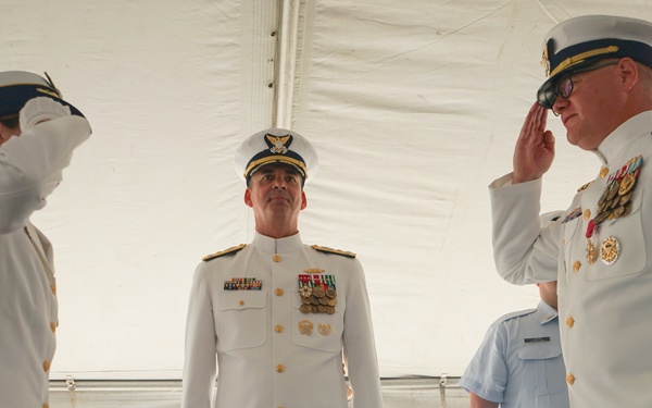 Coast Guard Cutter Stone holds change-of-command ceremony