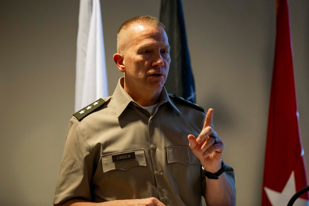 Joint and Combined Warfighting School graduation ceremony