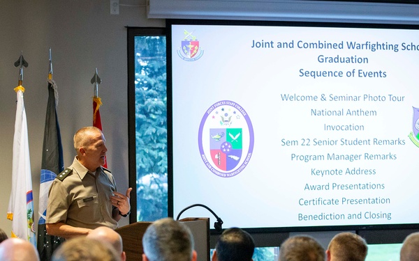Joint and Combined Warfighting School graduation ceremony