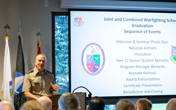 Joint and Combined Warfighting School graduation ceremony