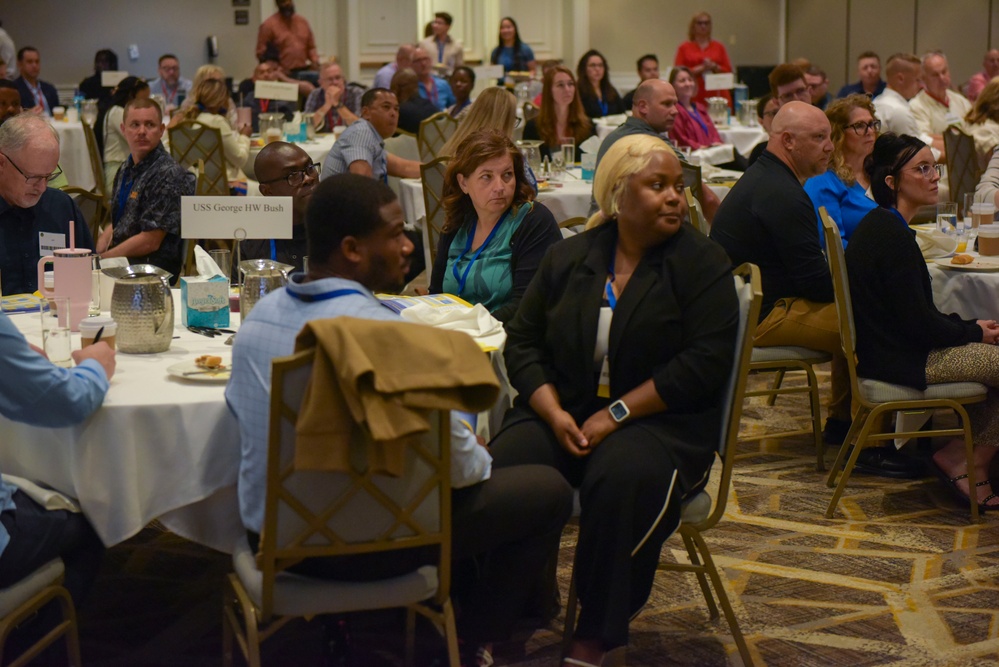 REDCOM SD Hosts Returning Warrior Workshop