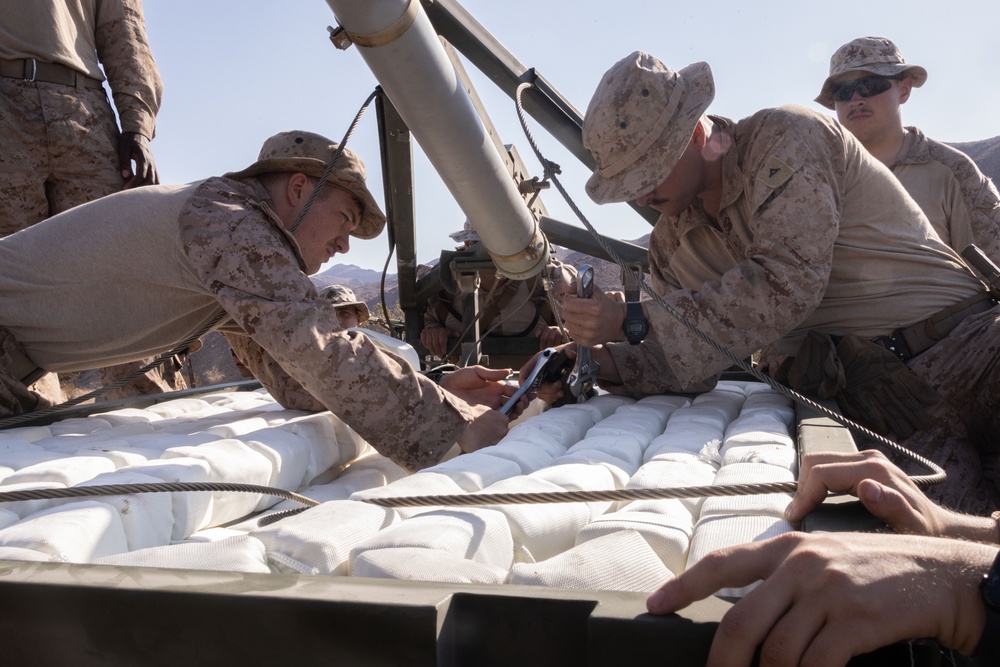 ITX 3-25: Combat Engineers and AAV Crewmembers Employ Explosives on Range 114