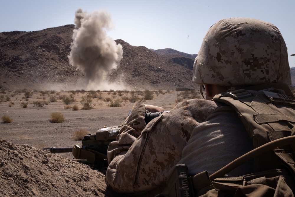 ITX 3-25: Combat Engineers and AAV Crewmembers Employ Explosives on Range 114