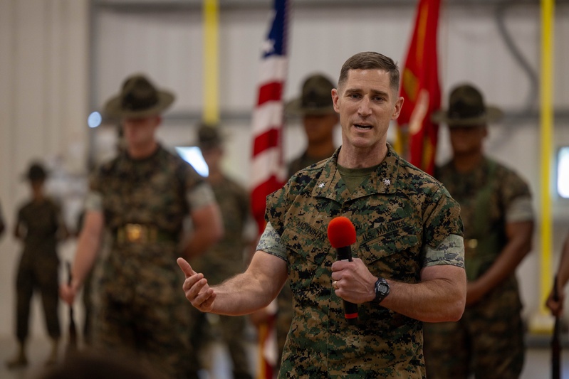 1st Bn Change of Command
