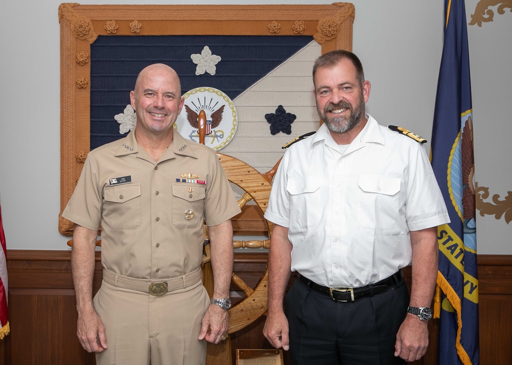 Acting Chief of Naval Operations Adm. Jim Kilby meets with Commander of the Royal Netherlands Navy
