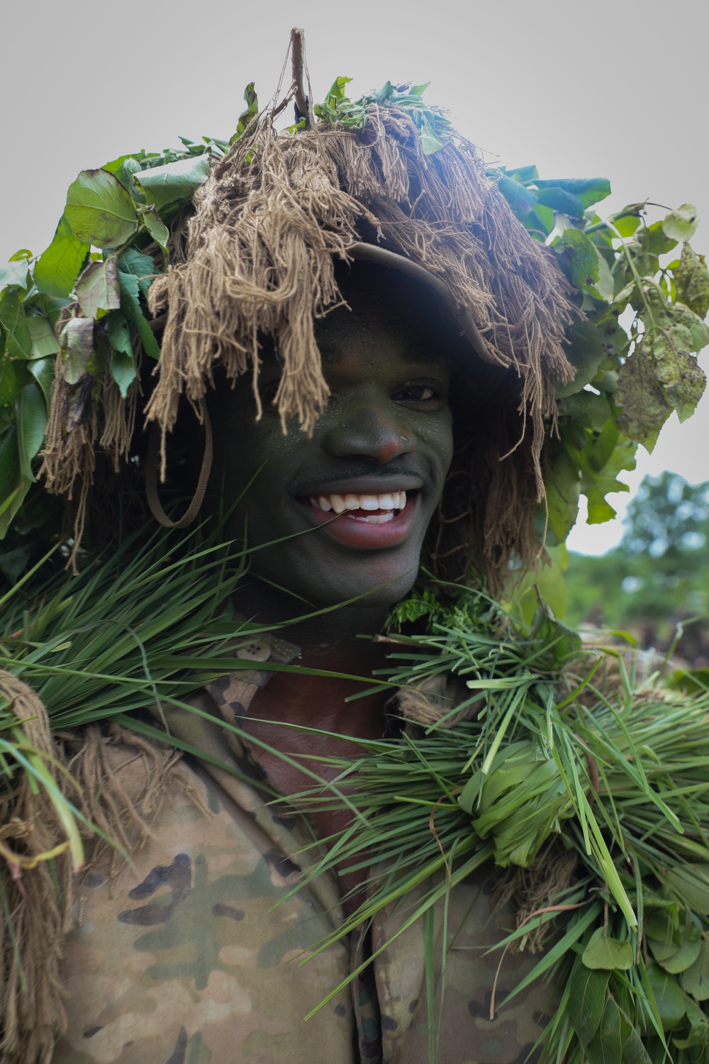 Reconnaissance Soldiers and Guatamalan Armed Forces conduct sniper Training