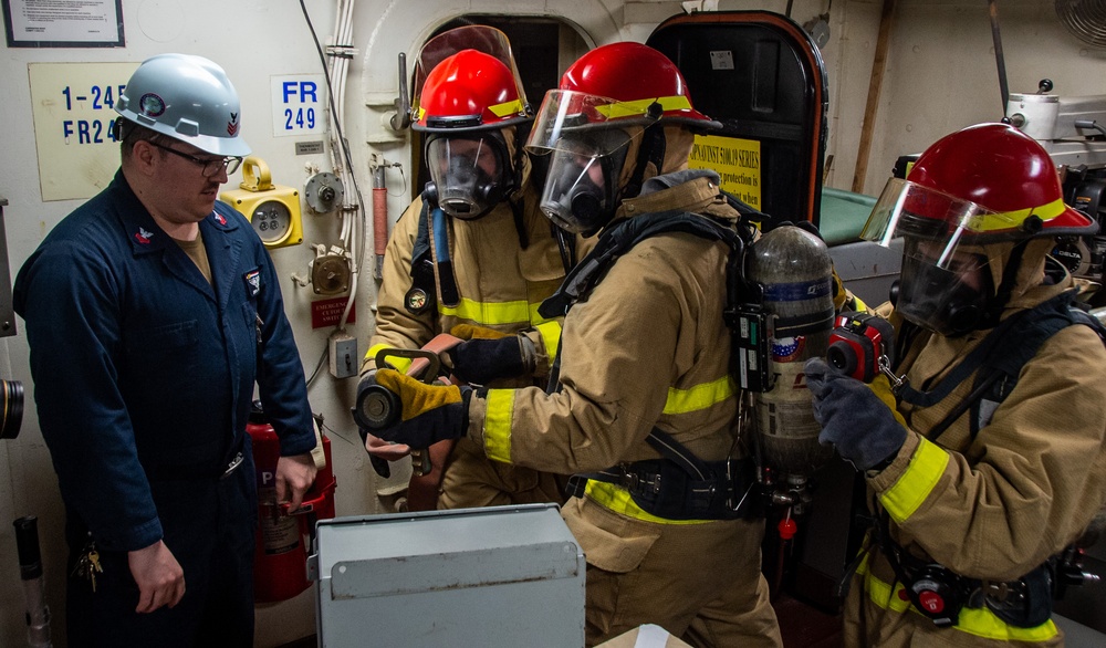 Ronald Reagan Sailors participate in General Quarters drill