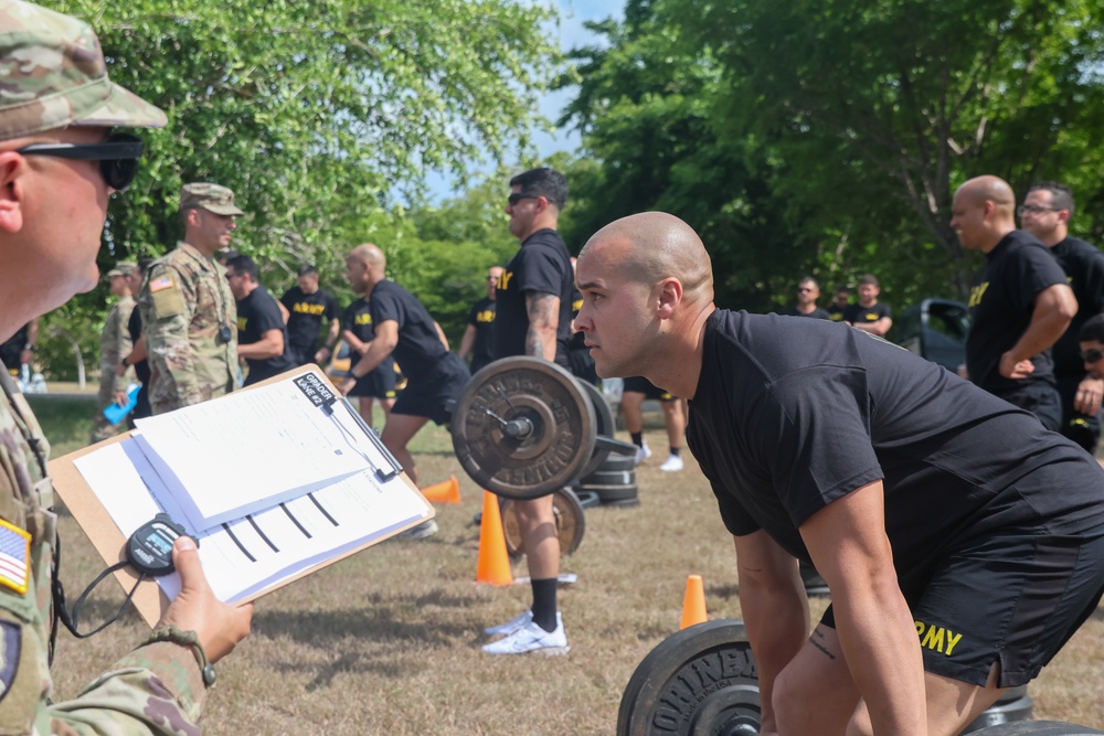101st Troop Command Conducts MWR Morale Day Featuring Game Changer Challenge