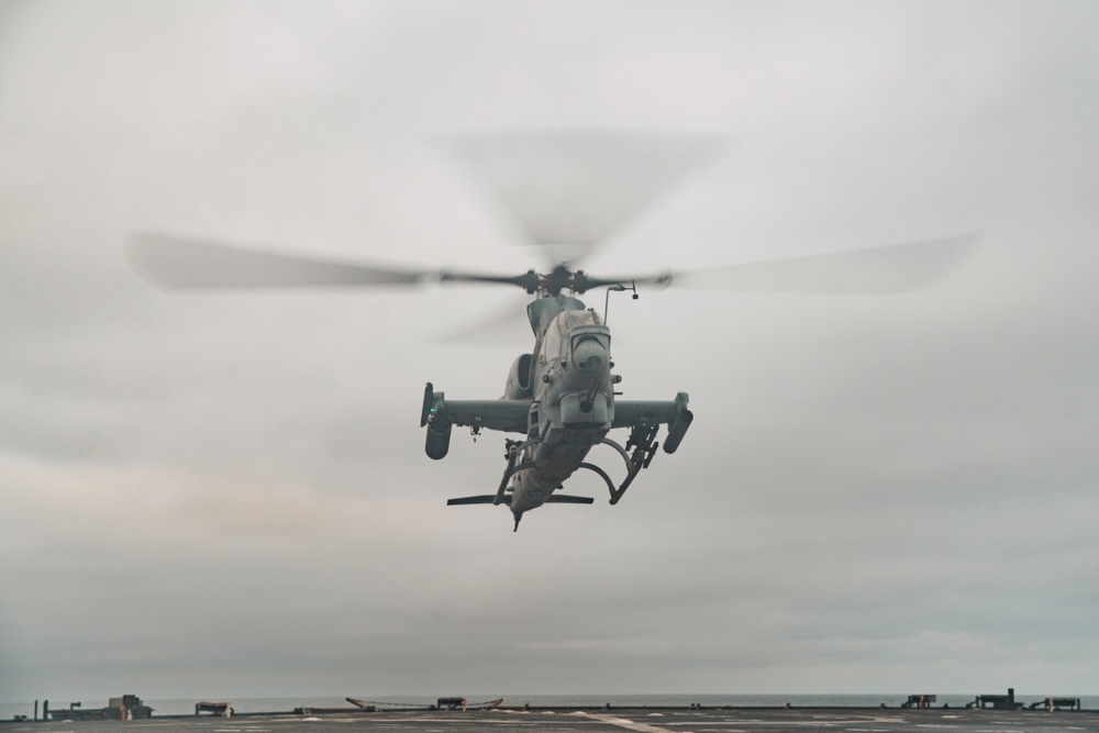 QUART: HMLA-369 Conducts Deck Landing Qualifications Aboard USS Harpers Ferry