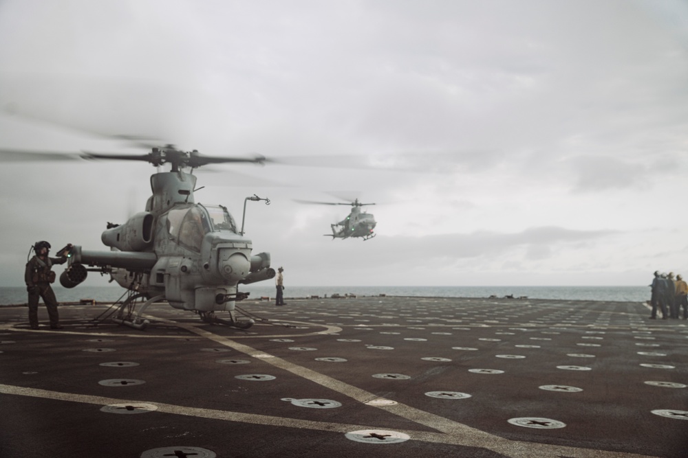 QUART: HMLA-369 Conducts Deck Landing Qualifications Aboard USS Harpers Ferry