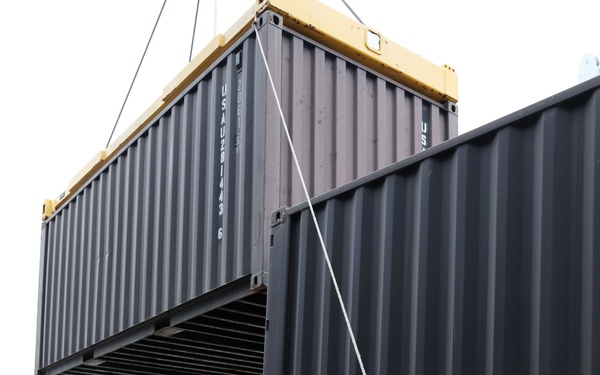 Real-world Training at the Port of Long Beach for Army Reserve Soldiers