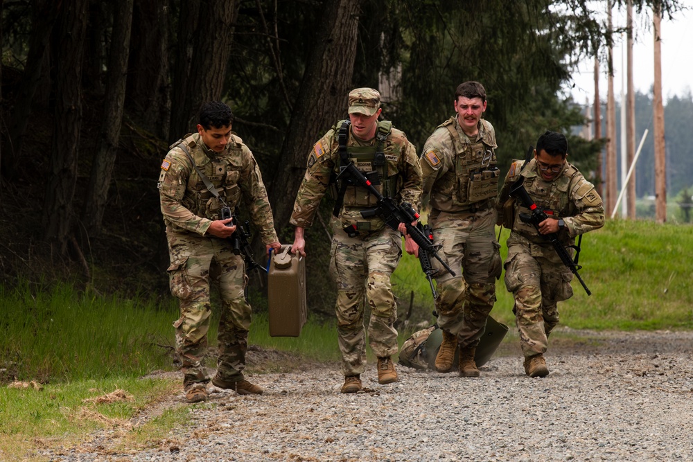 Hunt, Race, Compete: 3-161 hosts first annual Dark Rifle Cup