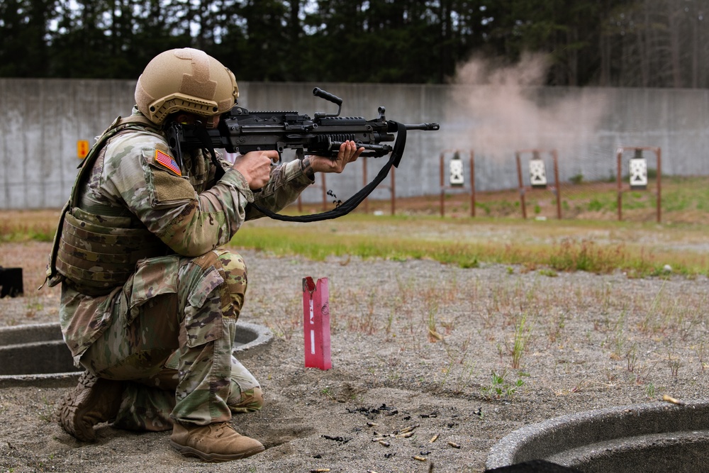 Hunt, Race, Compete: 3-161 hosts first annual Dark Rifle Cup