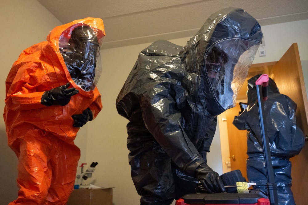‘The Presidents Civil Support Team’ conducts exercise at America’s Airfield