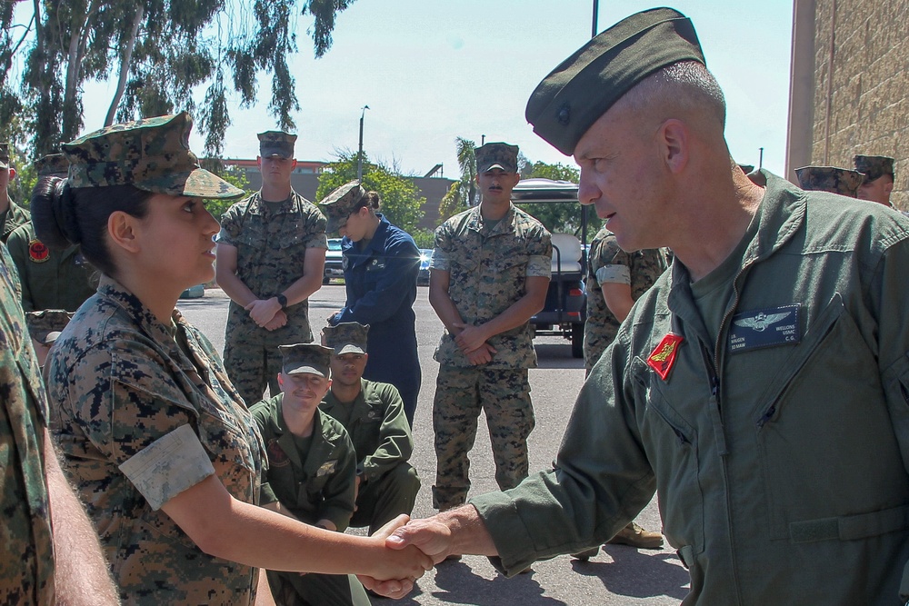 3rd MAW CG recognizes Marines with MALS-16 for excellence