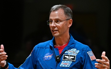Guardian Q-and-A with astronaut Col. Hague