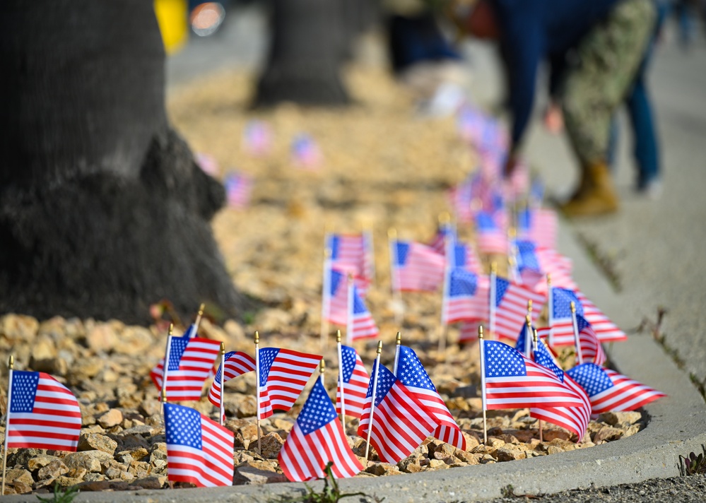 Naval Surface Warfare Center, Port Hueneme Division Honors Those Fallen in the Line of Duty at Memorial Day Observance