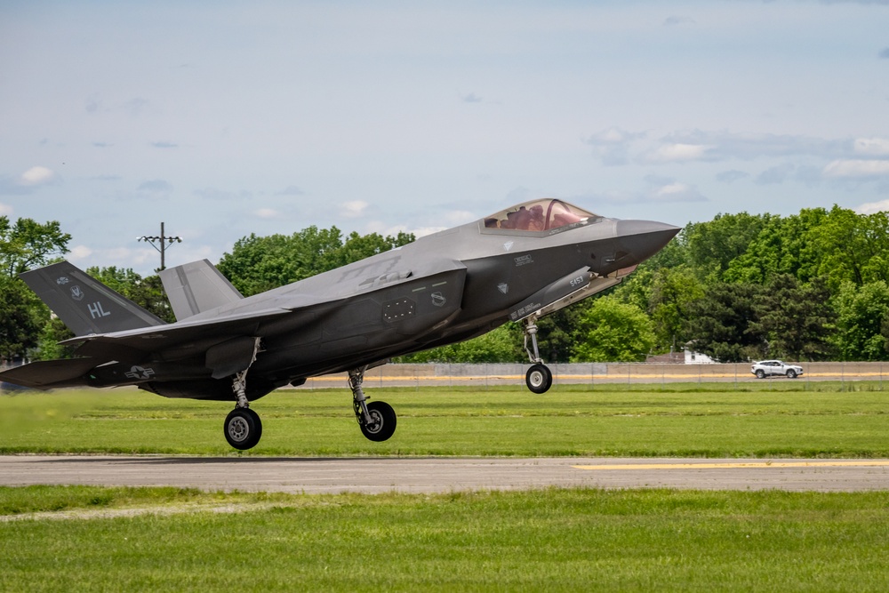 NMUSAF welcomes the F-35