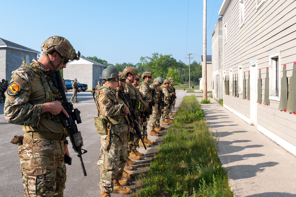 Air Force demonstrates capabilities at Sentry North 25 Air Force demonstrates capabilities at Sentry North 25