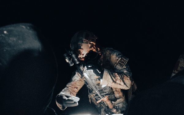SOUTHERN STAR 25 SOF Compound Raid Drills