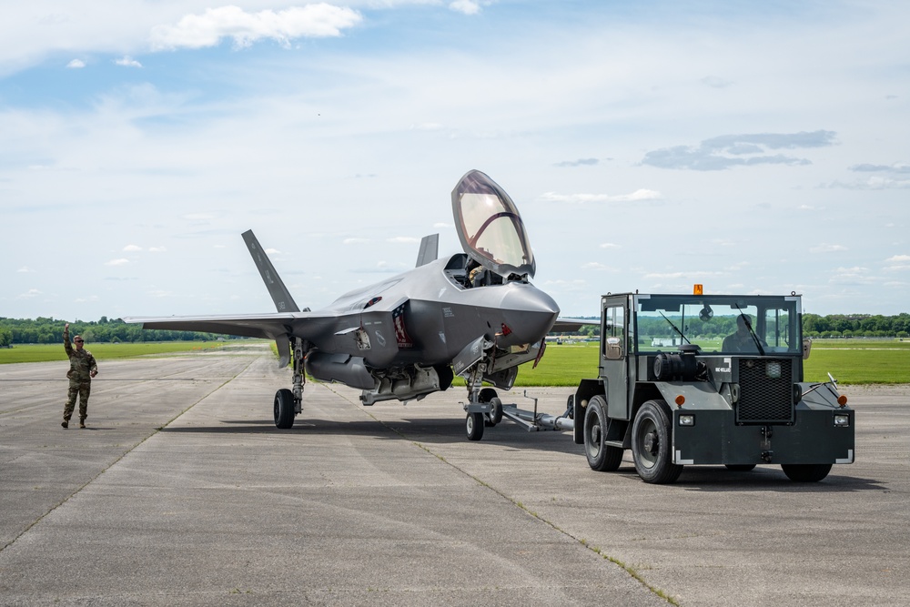 NMUSAF welcomes the F-35