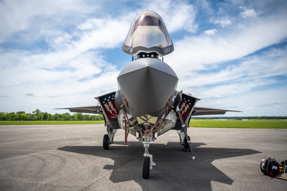NMUSAF welcomes the F-35