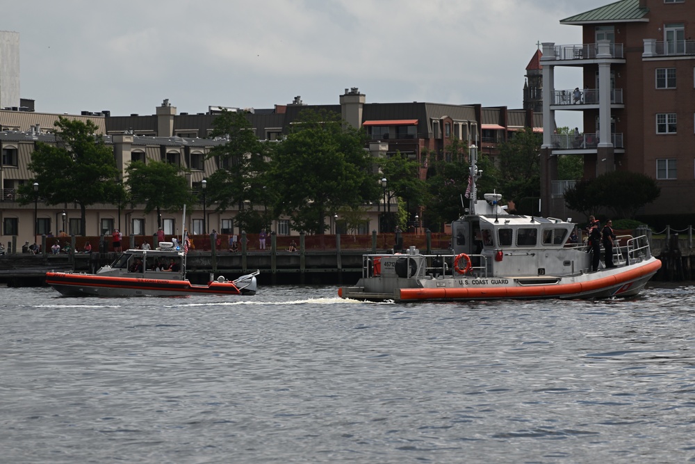 Coast Guard participates in Norfolk Harborfest 2025