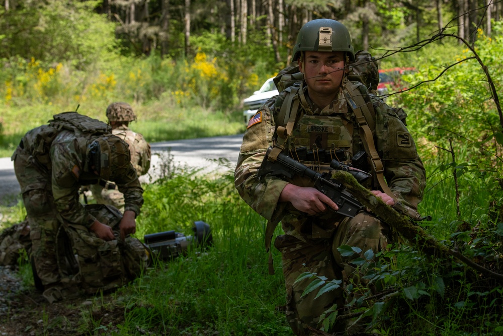 Hunt, Race, Compete: 3-161 hosts first annual Dark Rifle Cup