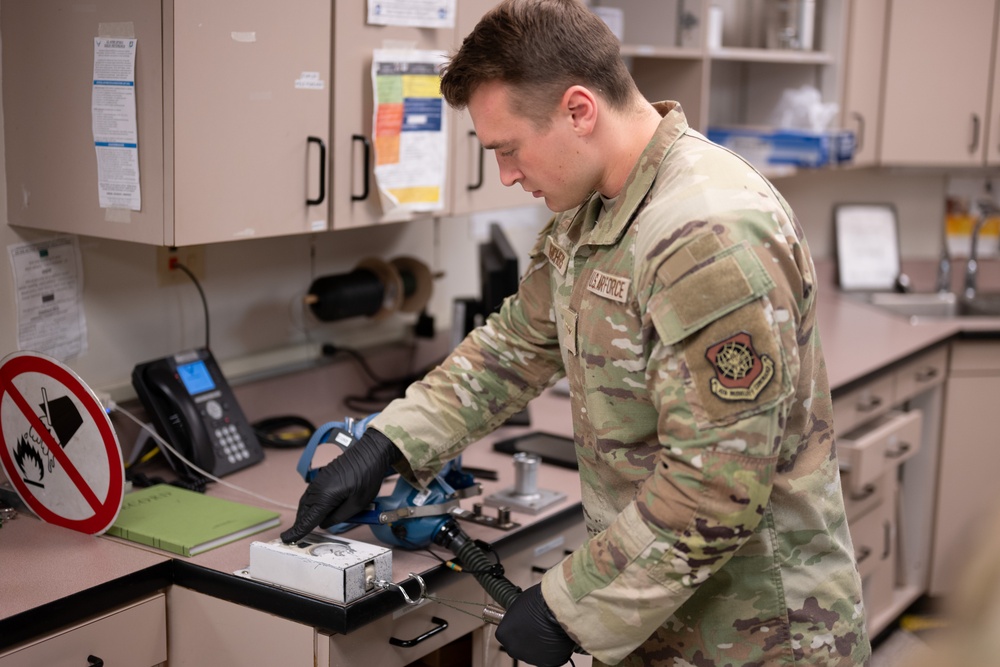 Flight check 1, 2, 1, 2