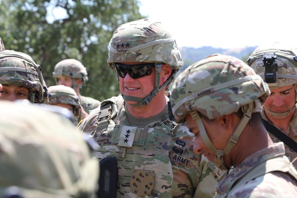 Chief of Army Reserve Re-enlists Soldiers at Mojave Falcon