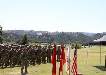 Chief of Army Reserve Re-enlists Soldiers at Mojave Falcon