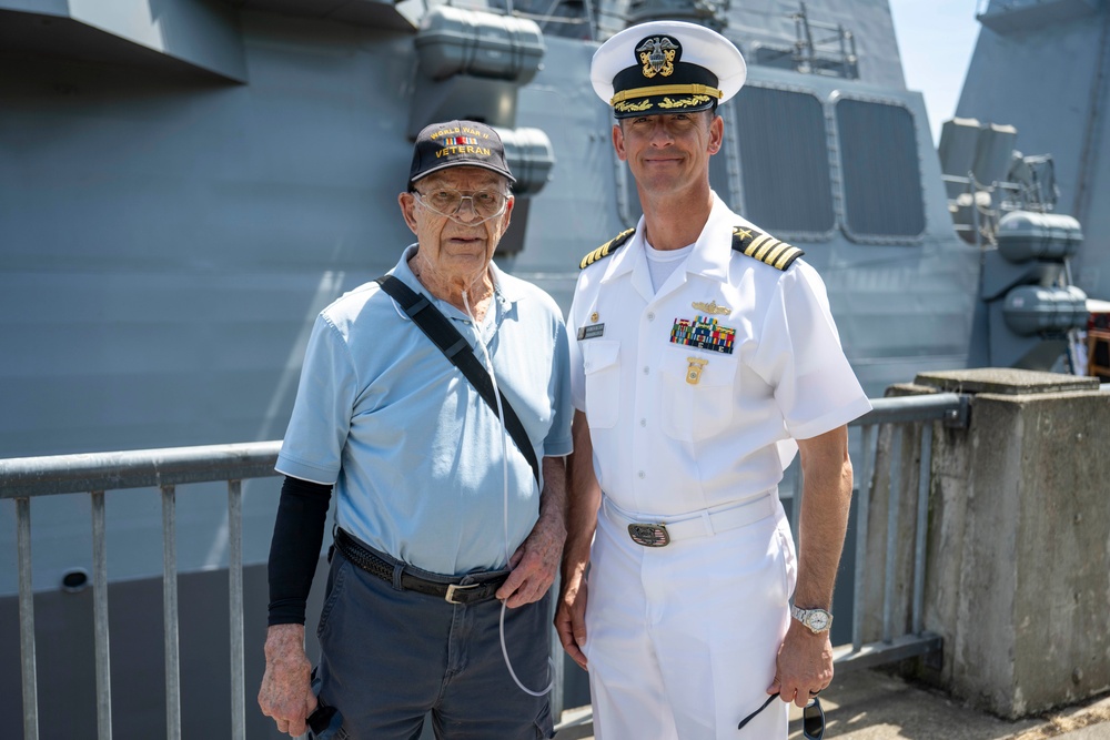 World War II Veteran tours ships during Portland Fleet Week