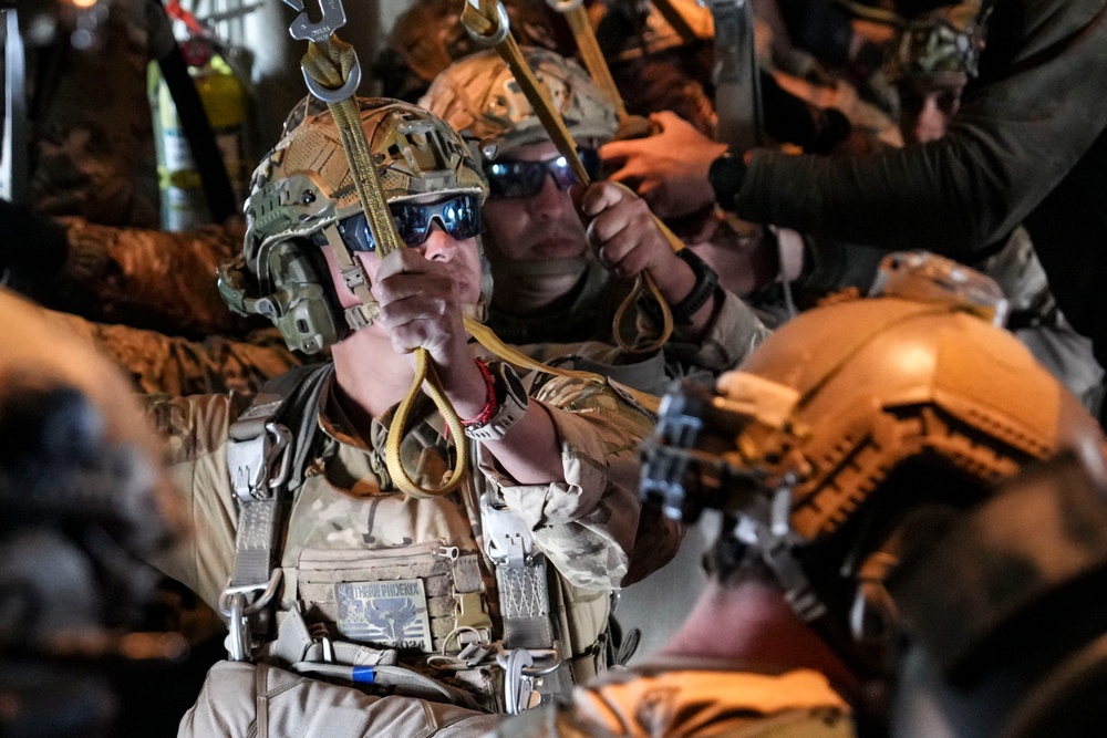 Chilean Paracaidistas Static Line Jump