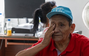 U.S. Air Force medical team provides vision aid at Hospital Regional de Loreto in Iquitos, Peru