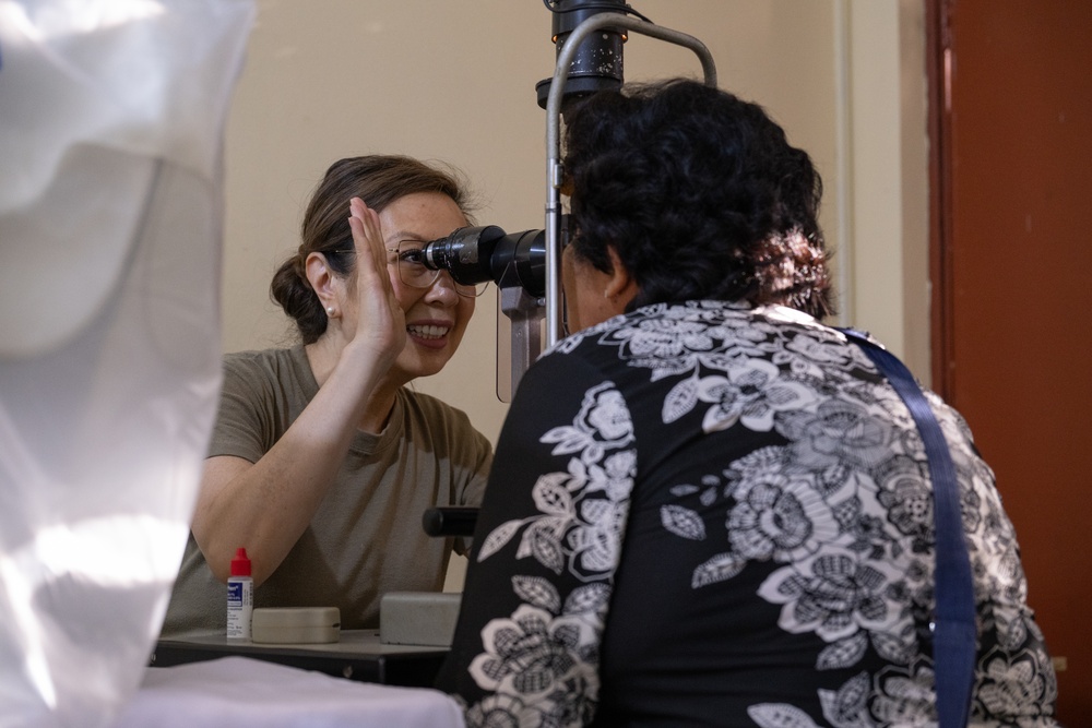 U.S. Air Force medical team provides vision aid at Hospital Regional de Loreto in Iquitos, Peru
