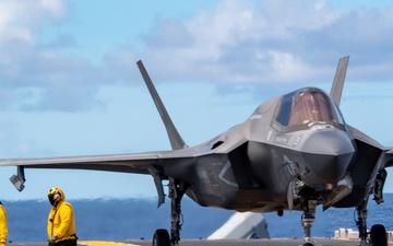 USS America (LHA 6) Conducts Flight Operations
