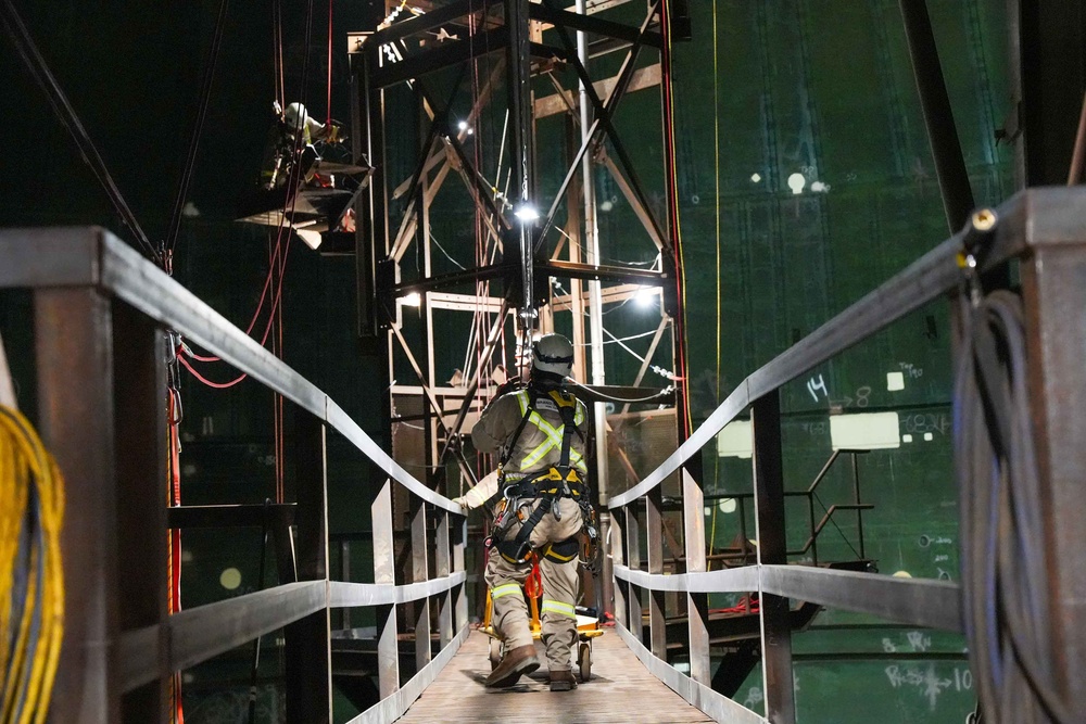NCTF-RH Prepares Red Hill Fuel Tank Ahead of Cleaning Operations