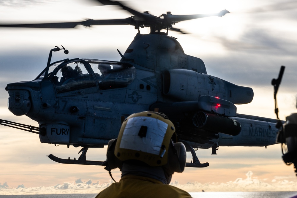 31st MEU | Flight Operations aboard USS San Diego