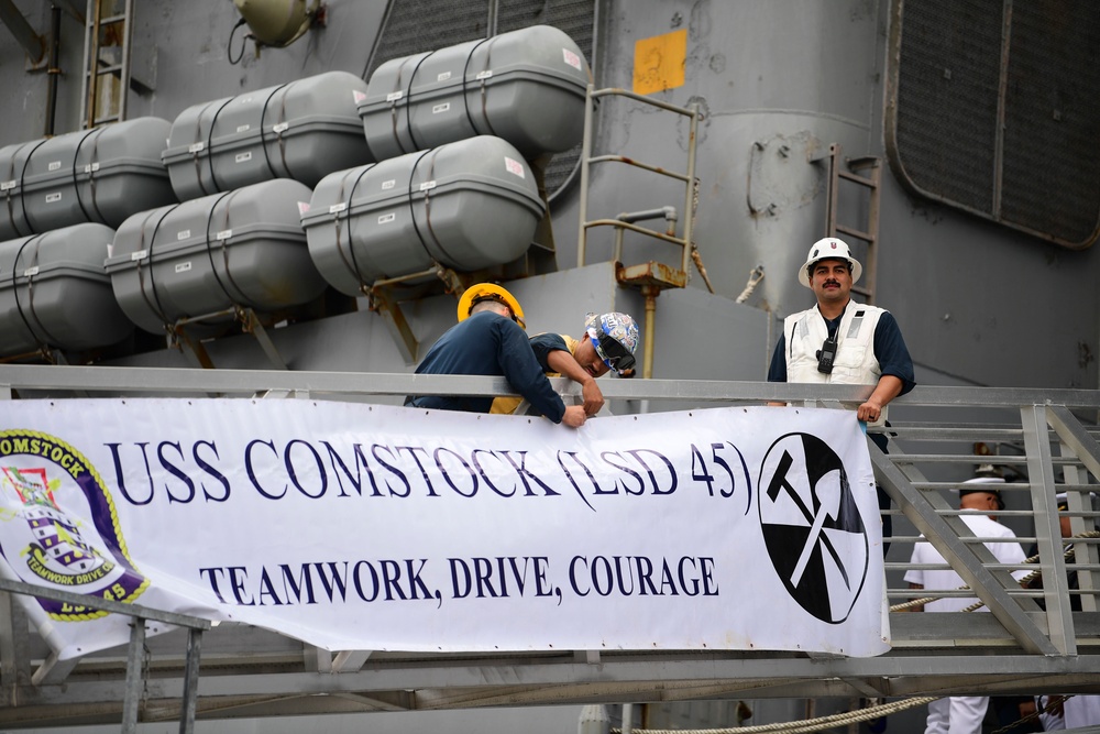 USS Comstock (LSD 45) Returns From Deployment