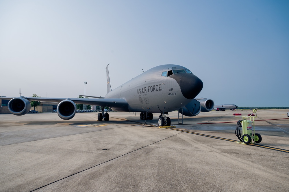 KC-135R Stratotanker Refuels A-10 Thunderbolt II in formation