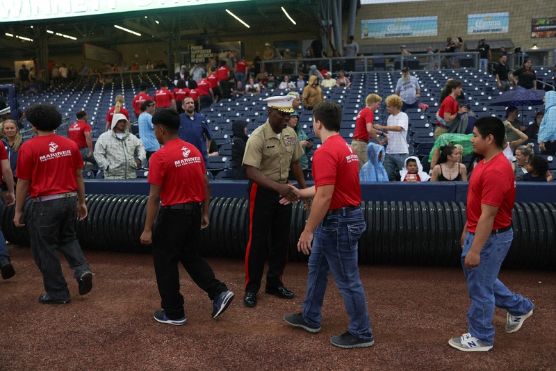 Eastern Recruiting Region Commanding General Attends Marine Week Nashville
