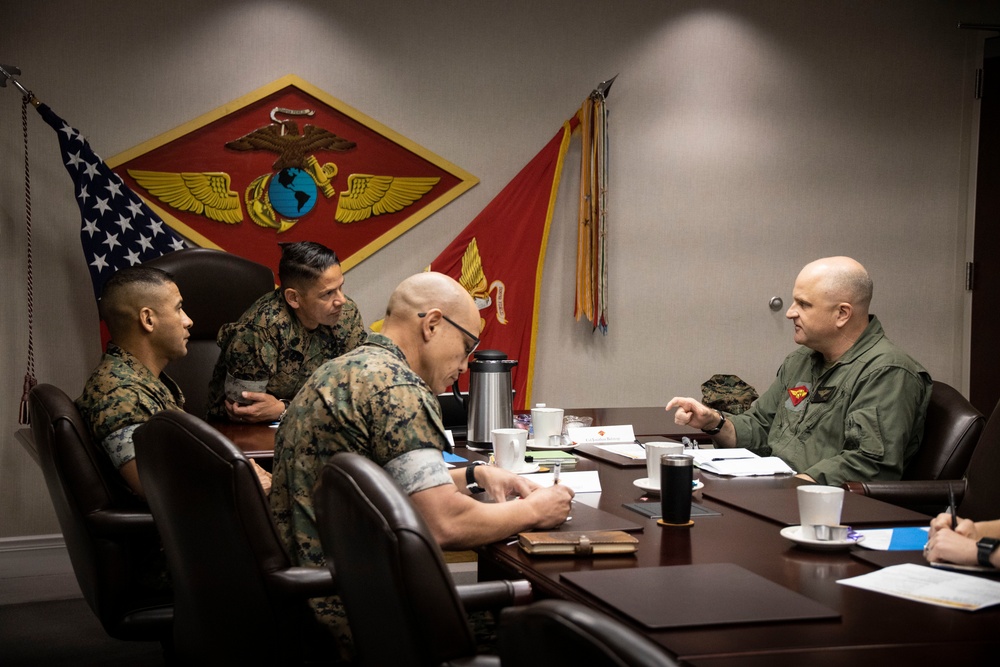 SMMC Ruiz visits MCAS Cherry Point