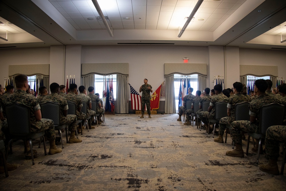 SMMC Ruiz visits MCAS Cherry Point