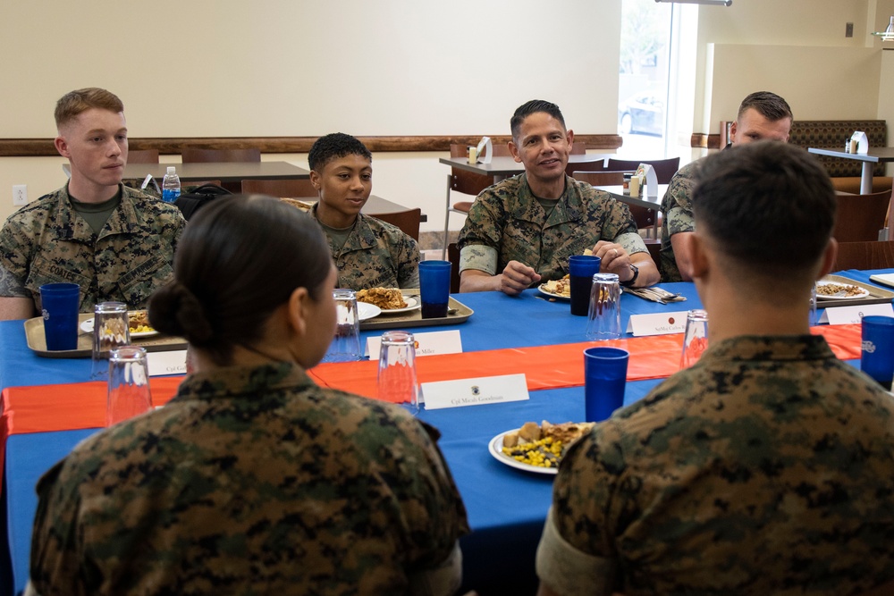 SMMC Ruiz visits MCAS Cherry Point
