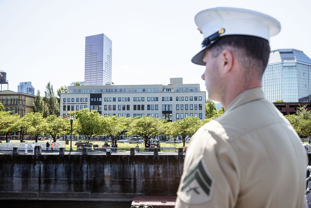 USS Mustin and USS Jack H. Lucas Arrive in Portland, Oregon