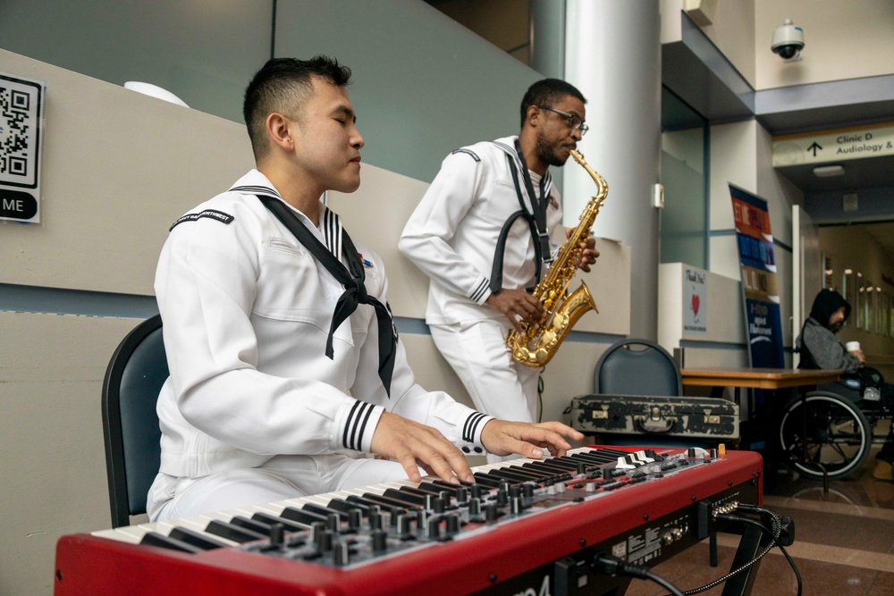 Commanders and Senior Enlisted Advisors visit Vets at the Portland VA Medical Center