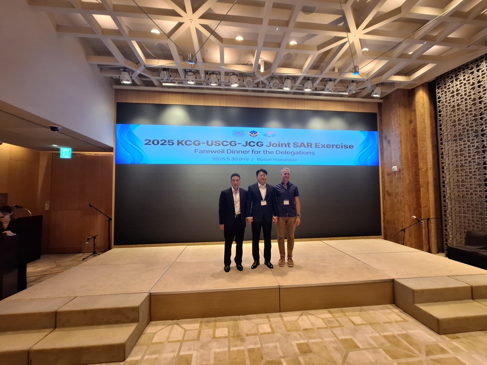 The Legend-class USCGC Stratton crew members attend Korea Coast Guard-hosted search and rescue seminar in Busan, Republic of Korea