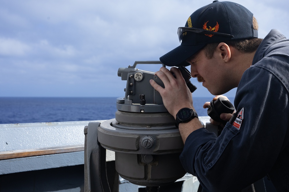 USS Oscar Austin (DDG 79) Conducts a Replenishment-At-Sea (RAS) with USNS Laramie (T-AO 203)