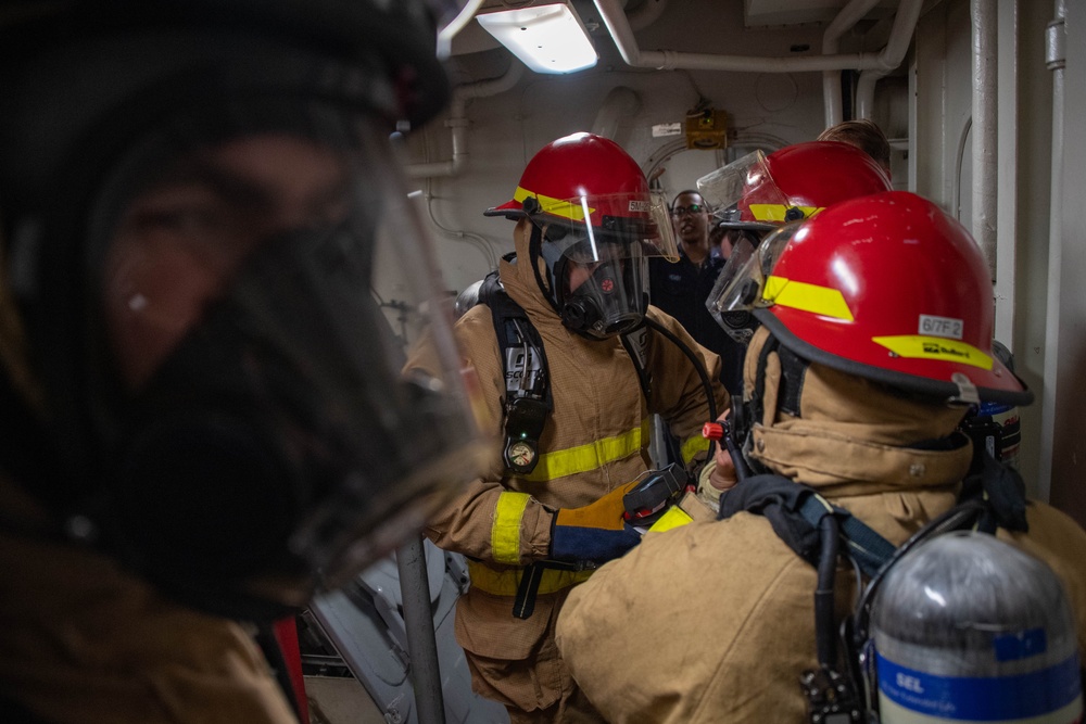 USS America (LHA 6) Conducts Main Space Fire Drill